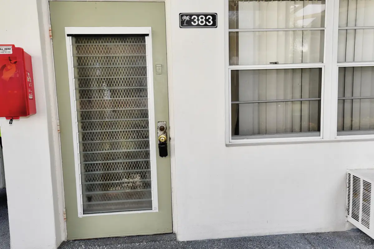 383 Markham R, Deerfield Beach, FL 33442 - #1