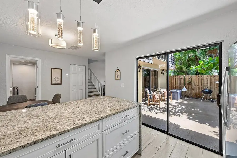 226 Lake Arbor Drive, Lake Worth Beach, FL 33461 - #3