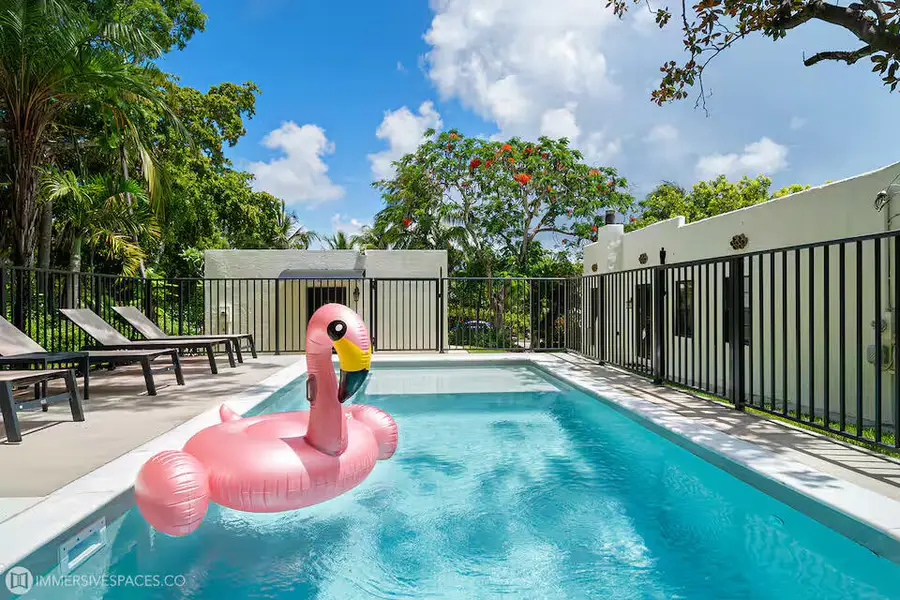 828 35th Street, West Palm Beach, FL 33407 - #2