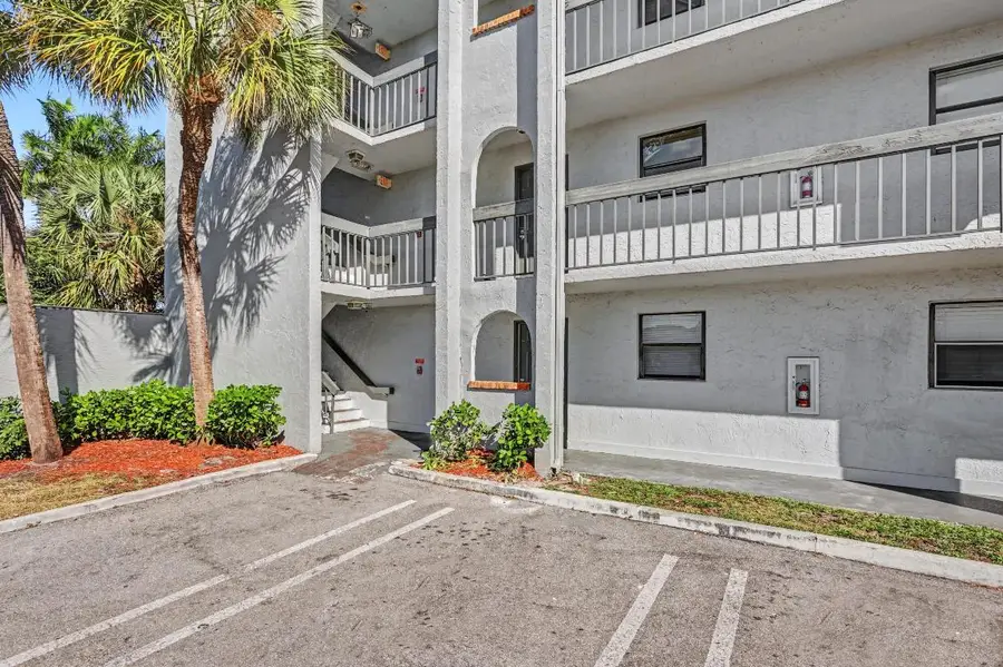 2050 N Congress Avenue #109, West Palm Beach, FL 33401 - #2