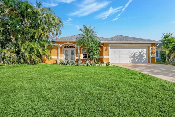 3282 SE West Snow Road, Port St Lucie, FL 34984