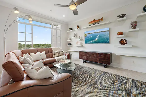 138 Tierra Lane #6, Jupiter, FL 33477