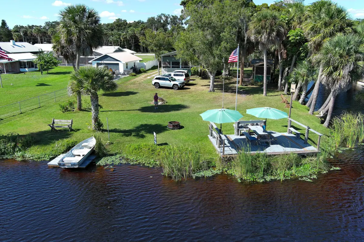 1025 Roberts Lane Ne, Moore Haven, FL 33471 - #1