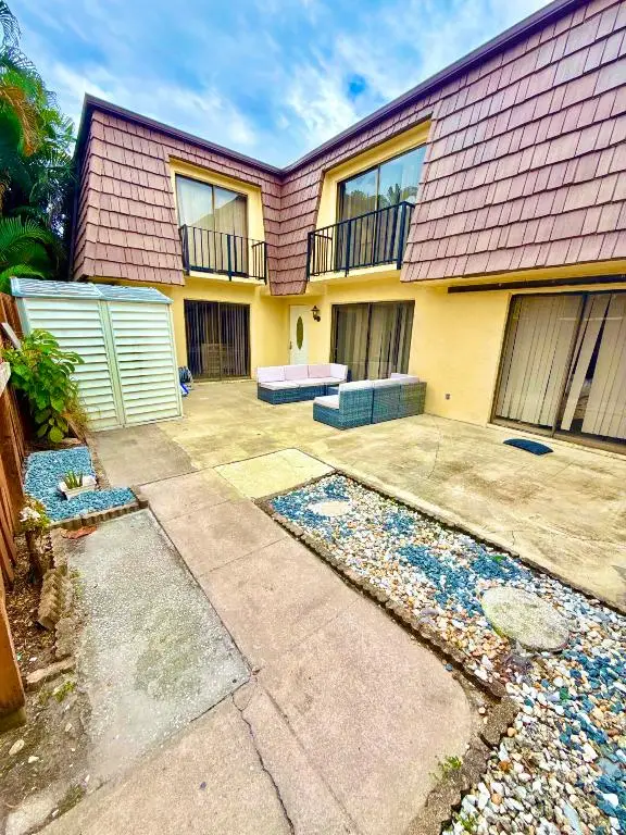 711 Springdale Circle, Lake Worth Beach, FL 33461 - #1