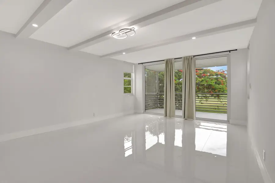 3505 Oaks Way #204, Pompano Beach, FL 33069 - #2