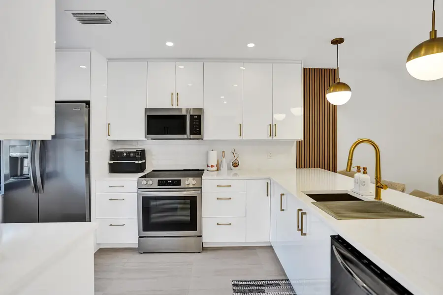 9293 Vista Del Lago #15f, Boca Raton, FL 33428 - #2