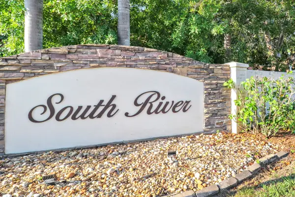 540 SW South River Drive #204, Stuart, FL 34997