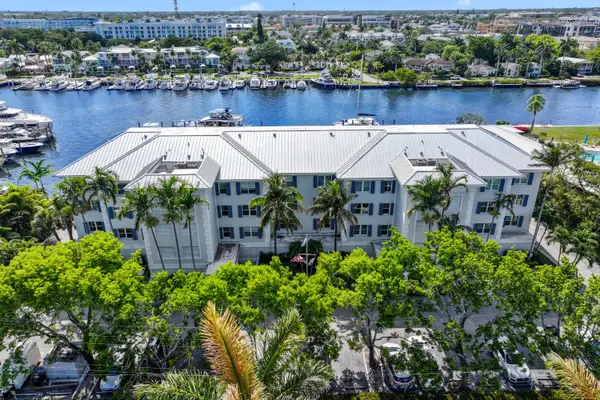 100 Macfarlane Drive #4c, Delray Beach, FL 33483