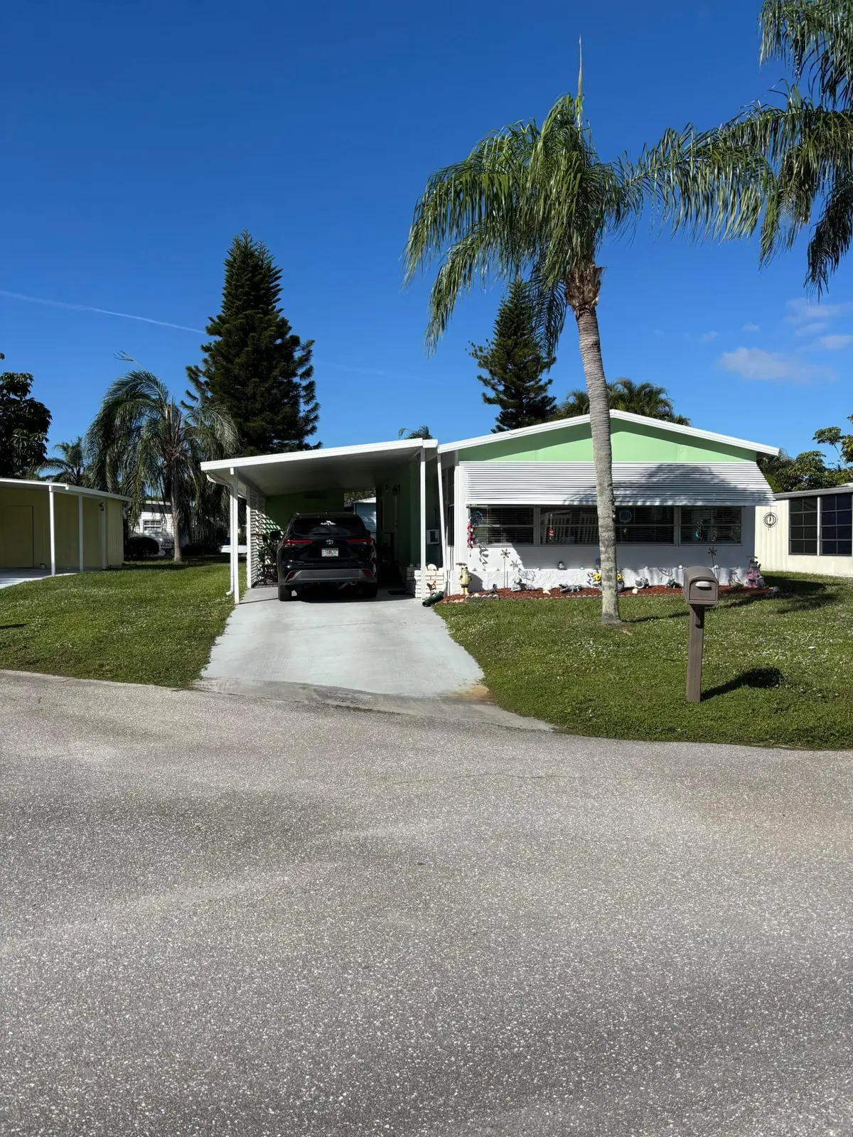 8 Montilla Way, Port Saint Lucie, FL 34952 - #1