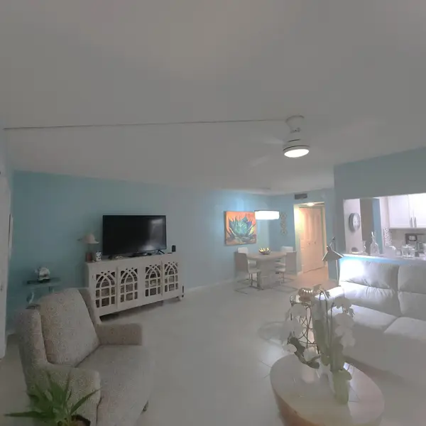 424 Dover B, West Palm Beach, FL 33417
