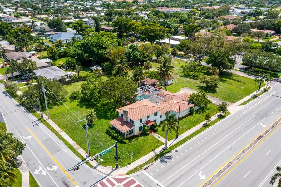 556 E Hillsboro Boulevard, Deerfield Beach, FL 33441 - #2