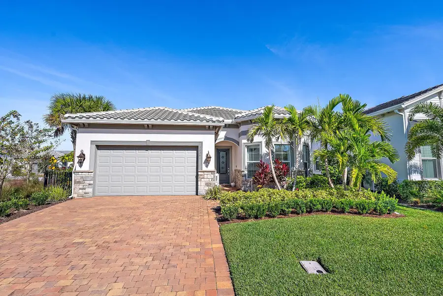 10361 Northbrook Circle, Palm Beach Gardens, FL 33412 - #2