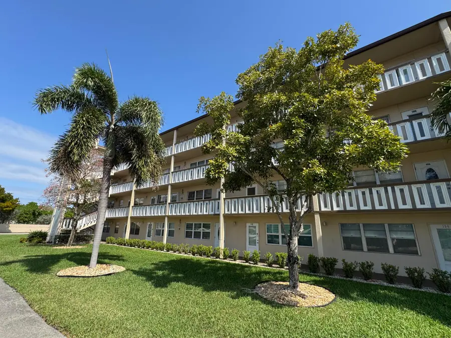 203 Southampton A, West Palm Beach, FL 33417 - #3