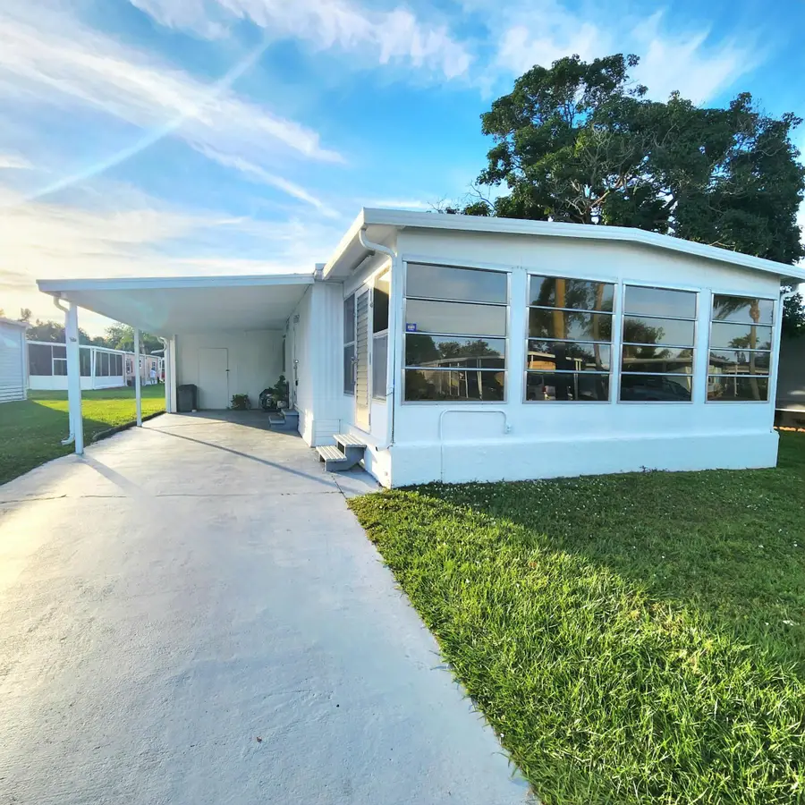 12 La Costa Lane, Port Saint Lucie, FL 34952 - #3