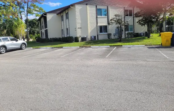 3530 Lazy Pine Way #D-1, Greenacres, FL 33463