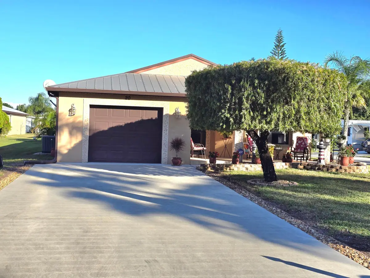 20 Silver Oak Drive, Port Saint Lucie, FL 34952 - #1