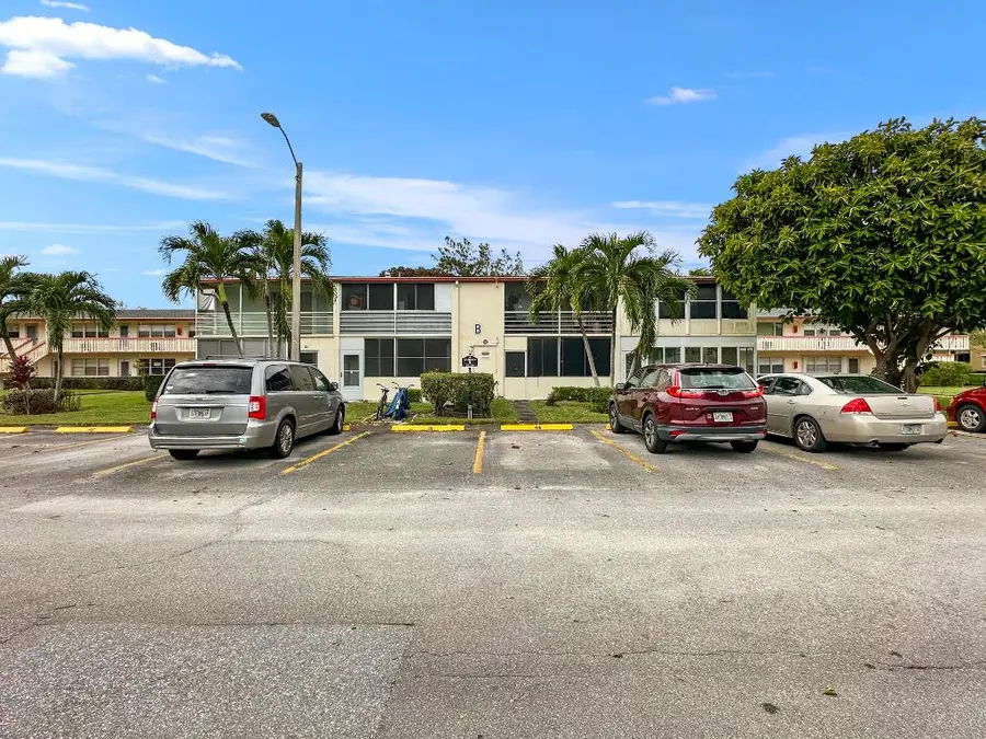 47 Camden B, West Palm Beach, FL 33417 - #3