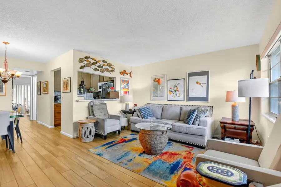 332 Northampton Q, West Palm Beach, FL 33417 - #3