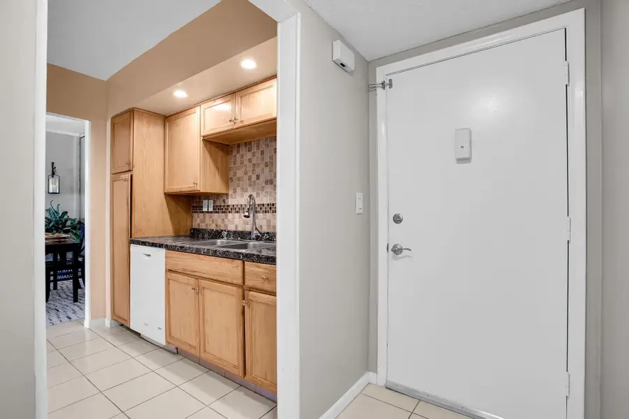 250 NE 20th Street #5240, Boca Raton, FL 33431 - #2