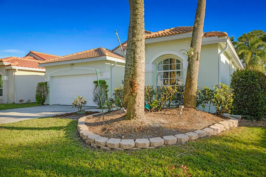 7019 SE Twin Oaks Circle Se, Stuart, FL 34997 - #3