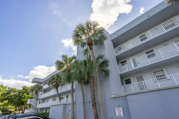 103 Royal Park Drive #1d, Fort Lauderdale, FL 33309