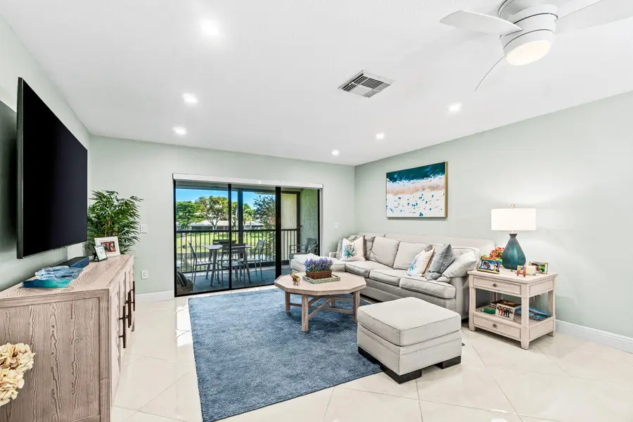 24 Stratford Drive E #D, Boynton Beach, FL 33436 - #3