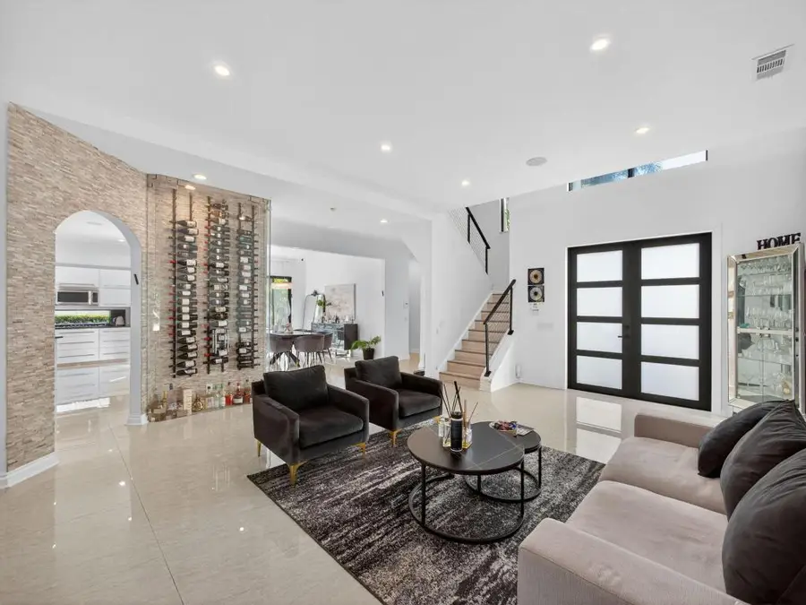 125 Pembroke Drive, Palm Beach Gardens, FL 33418 - #3