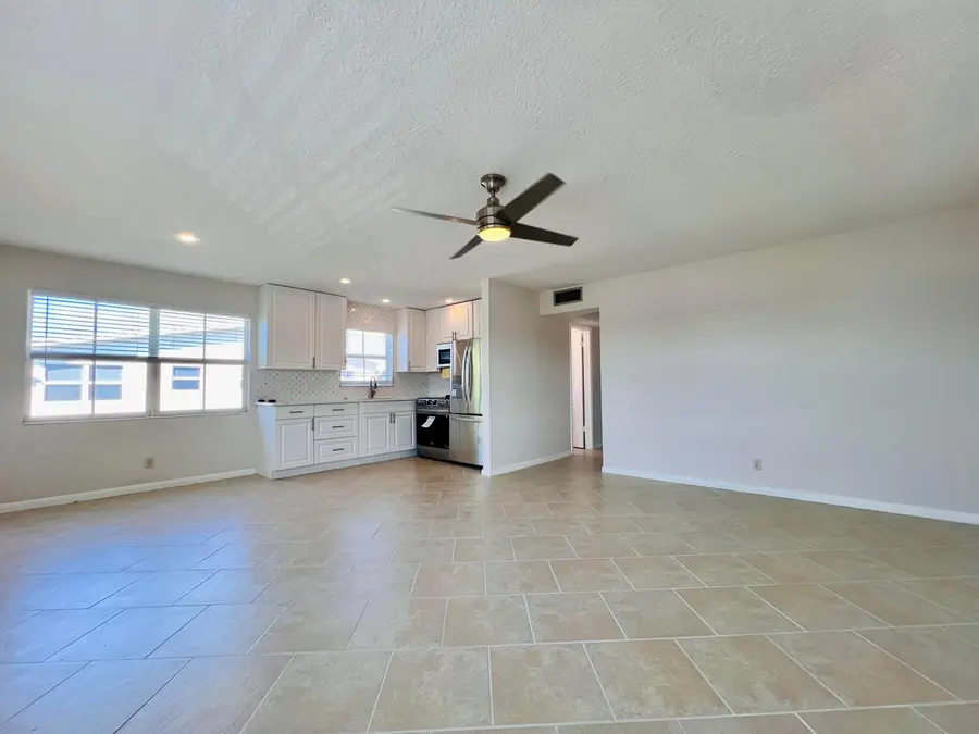 152 Chatham G, West Palm Beach, FL 33417 - #2