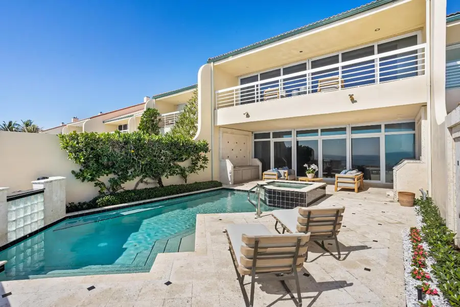 2 Sloans Curve Drive, Palm Beach, FL 33480 - #3