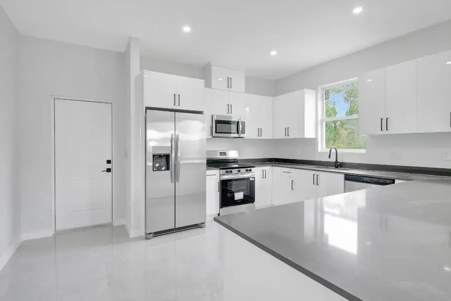 1072 Norton Avenue S, Lehigh Acres, FL 33974 - #3