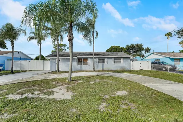 1207 Choctaw Street, Jupiter, FL 33458