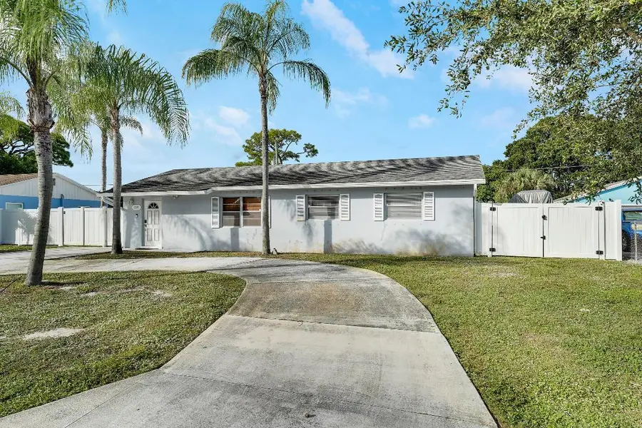 1207 Choctaw Street, Jupiter, FL 33458 - #2