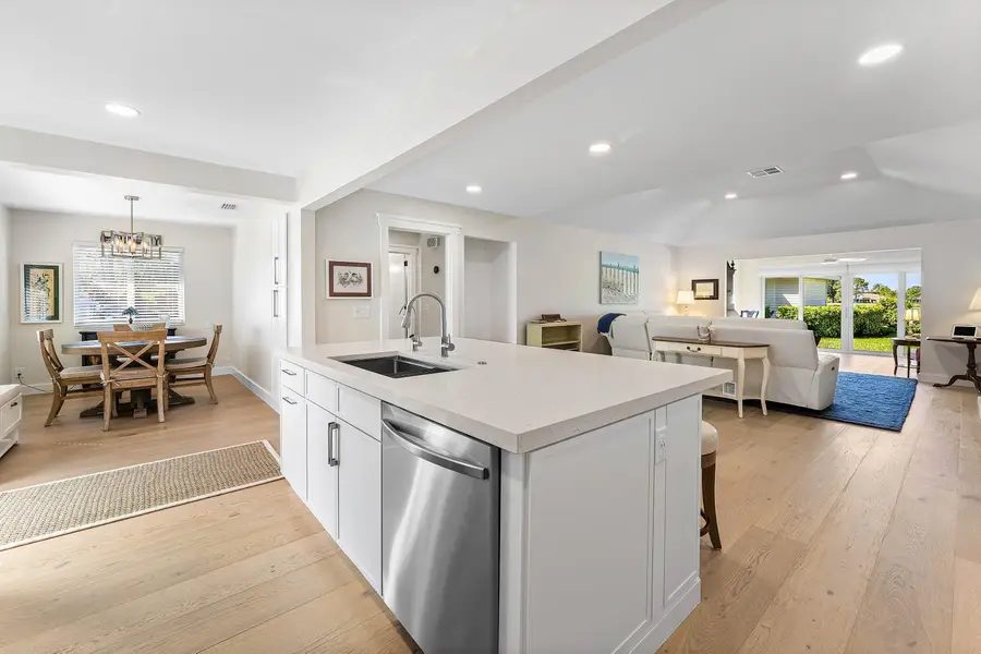 13731 Eastpointe Way, Palm Beach Gardens, FL 33418 - #3