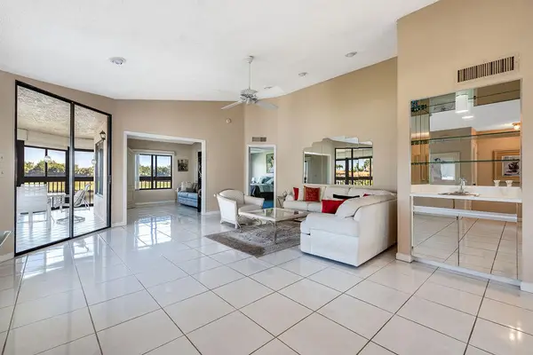 7689 Glendevon Lane #1805, Delray Beach, FL 33446