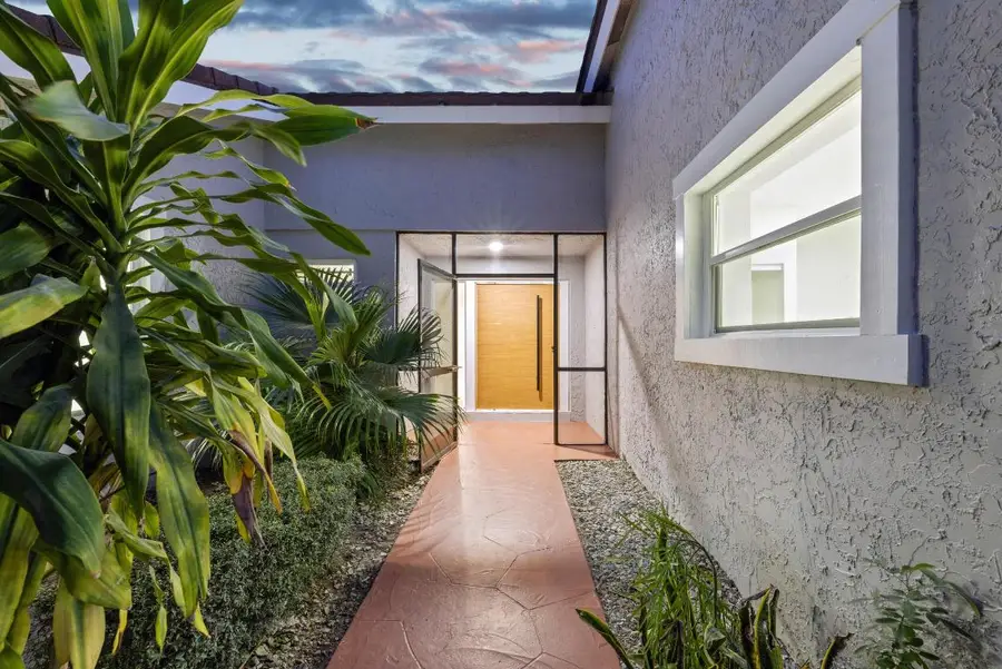 7718 San Mateo Drive E, Boca Raton, FL 33433 - #2