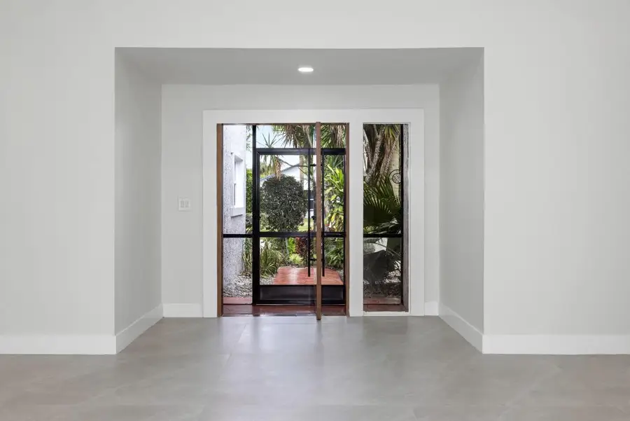 7718 San Mateo Drive E, Boca Raton, FL 33433 - #3