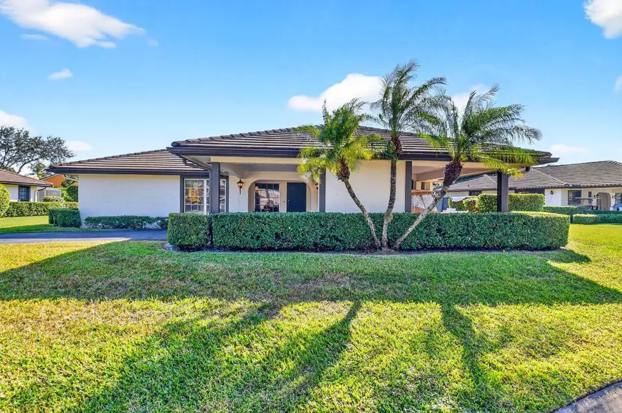 440 Pine Villa Drive, Atlantis, FL 33462 - #2