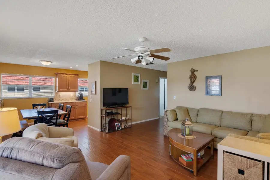 68 Royal Oak Court #202, Vero Beach, FL 32962 - #2