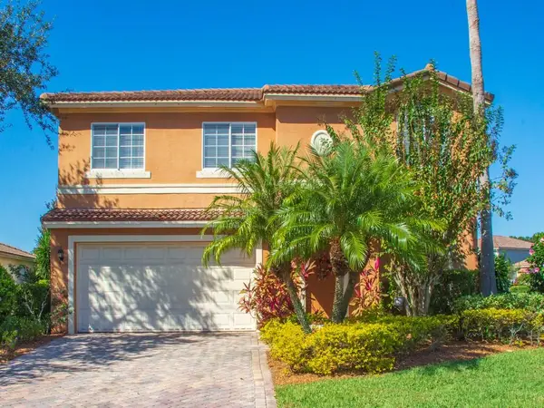 5595 45th Avenue, Vero Beach, FL 32967