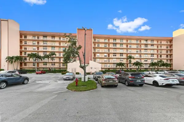 14671 Bonaire Boulevard #104, Delray Beach, FL 33446
