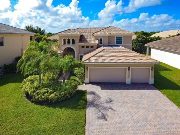2957 Fontana Place, West Palm Beach, FL 33411