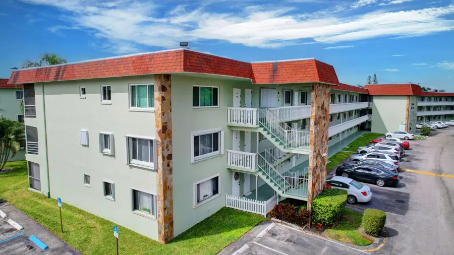 3200 Springdale Boulevard #217, Palm Springs, FL 33461 - #2