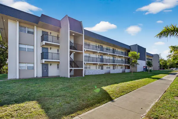 7820 S Colony Circle #109, Tamarac, FL 33321