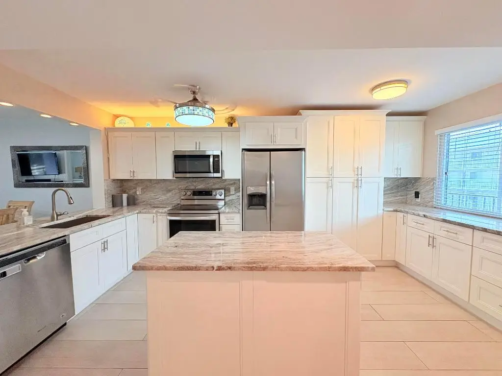 3138 Via Poinciana #306, Lake Worth, FL 33467 - #1