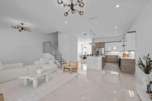 1731 NW 40th Drive, Boca Raton, FL 33431