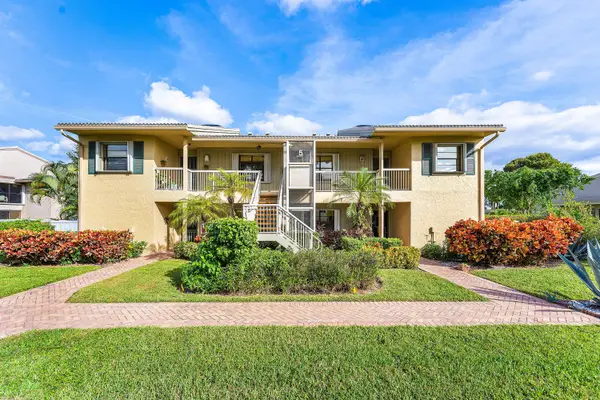 5 Eastgate Drive #A, Boynton Beach, FL 33436