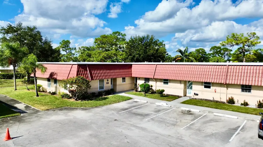 170 Amherst Lane, Lake Worth, FL 33467 - #2