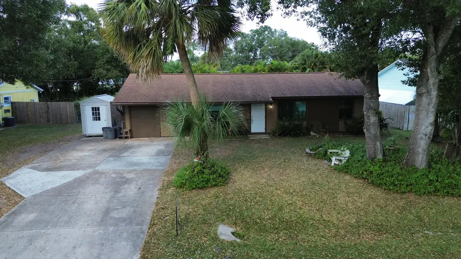 7904 Hibiscus Road, Fort Pierce, FL 34951 - #2
