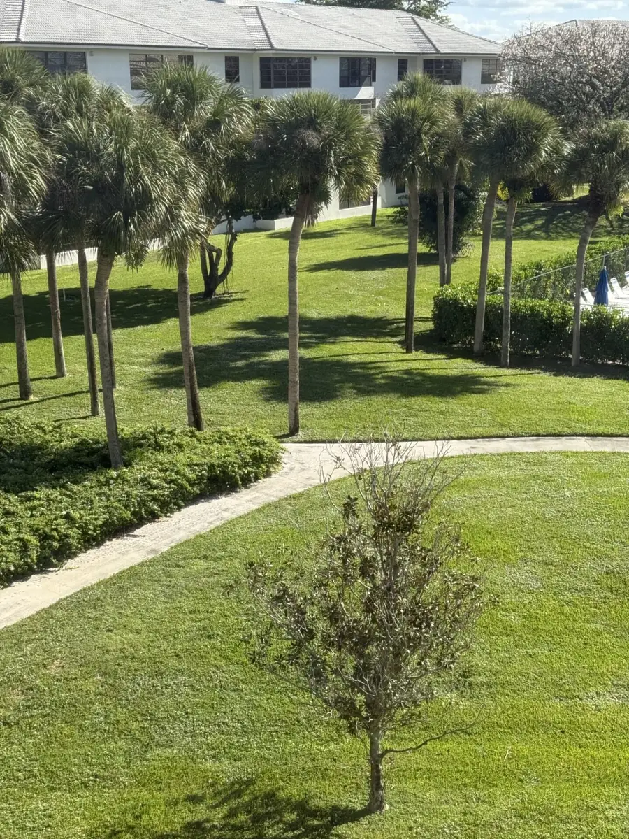 3710 Whitehall Drive #401, West Palm Beach, FL 33401 - #3