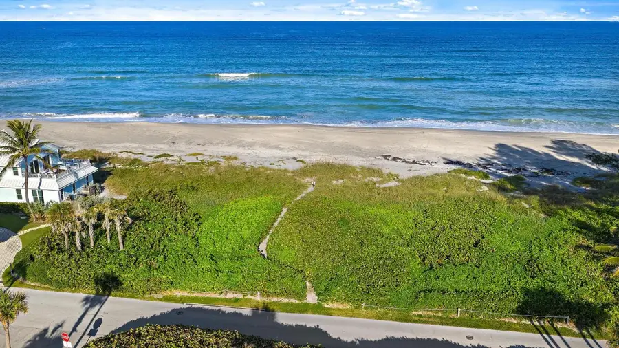 105 Harbor Way, Hobe Sound, FL 33455 - #3